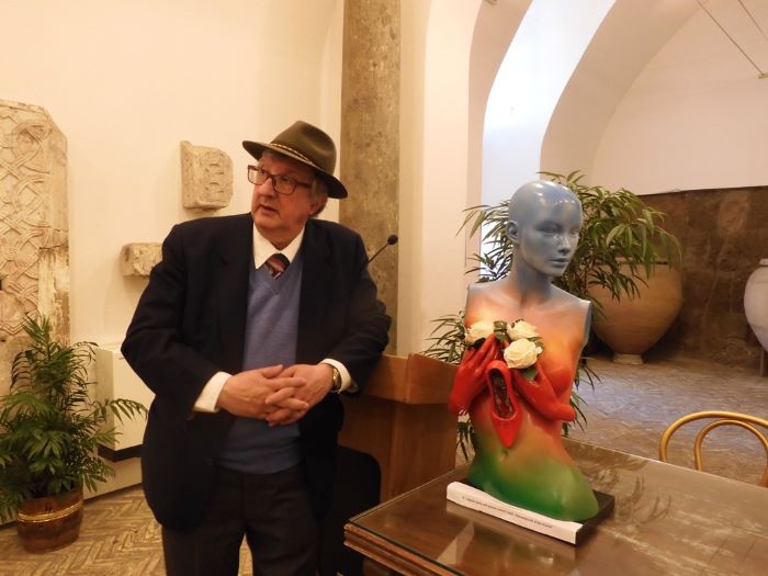 Roma. Rilevante successo per la scultura di Guadagnuolo in Campidoglio nella “Sala del Carroccio del Palazzo Senatorio”
